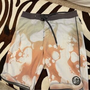 O'Neill Men's Swim Shorts in Orange and Gray